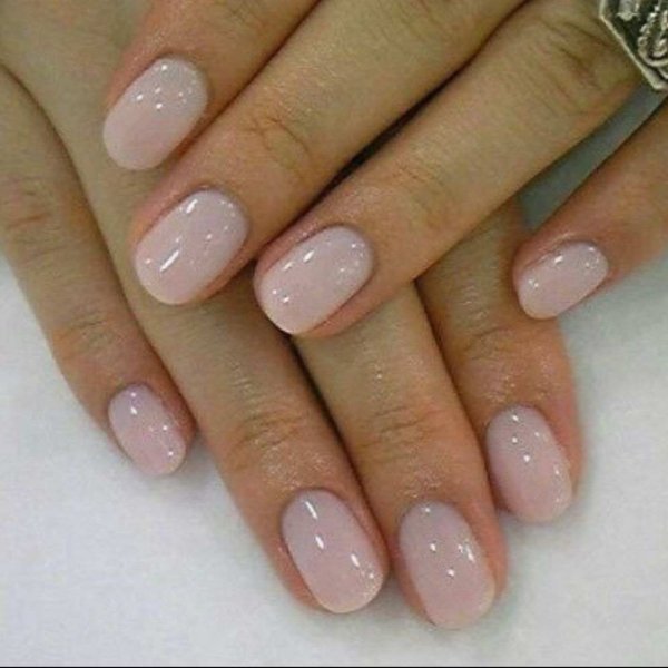 Ногти короткие