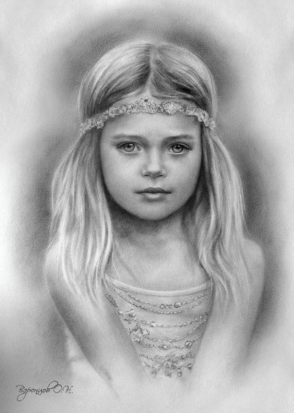 Детские портреты цветными карандашами