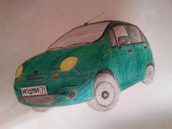 Toyota Yaris вид сбоку