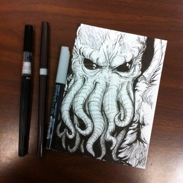 Ктулху карандашом