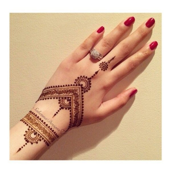 Рисунки хной