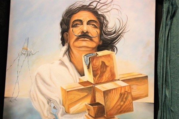 Сальвадор дали рисует