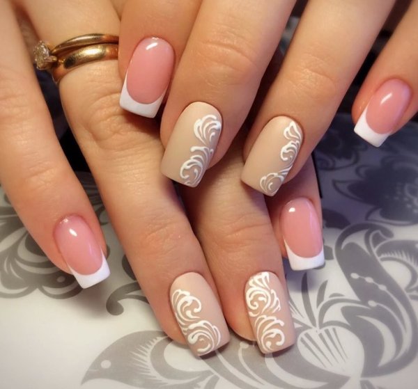 Красивый квадратный френч