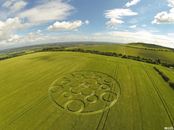 Круги на полях в Англии