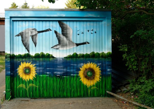 Украшения на воротах