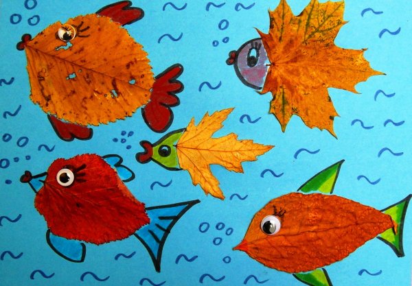 Рыбка из осенних листьев