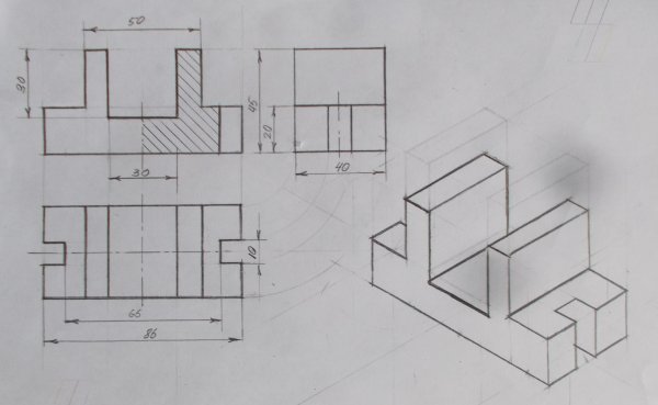 Проекционное черчение вид сбоку