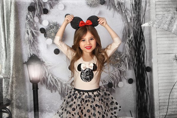 Милана Хаметова нарисовать