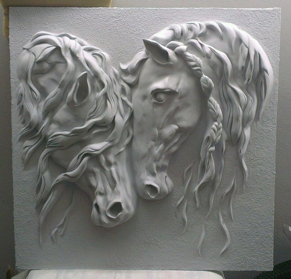 Барельеф скульптура