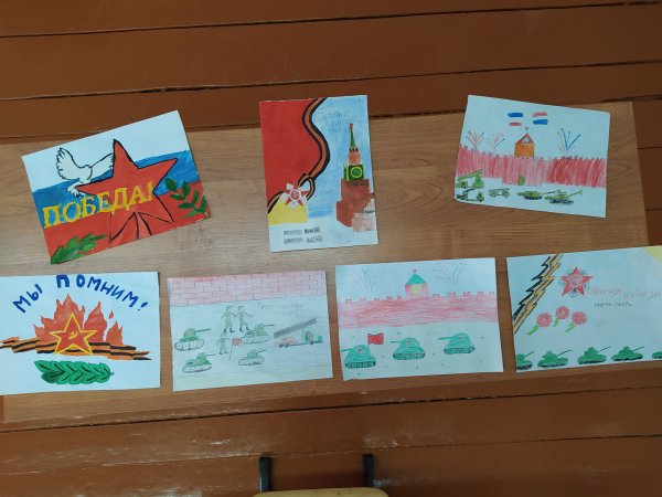 Рисунки посвященные параду памяти