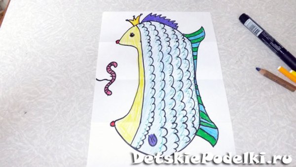 Рисунок на сложенном листе