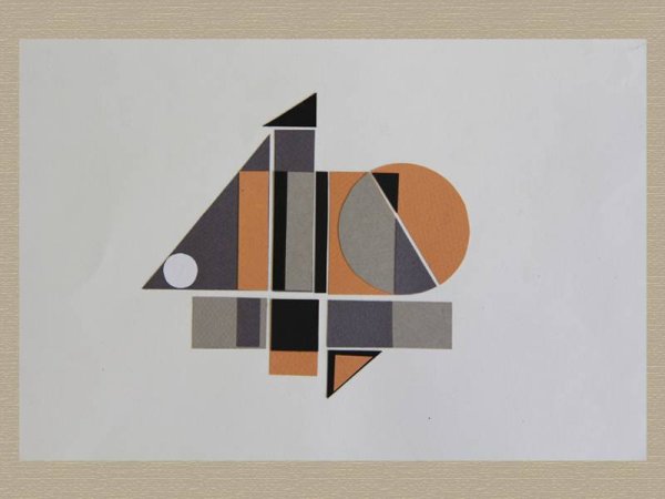 Абстрактная композиция из геометрических фигур