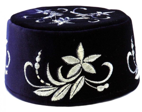 Таджикистанская тюбетейка