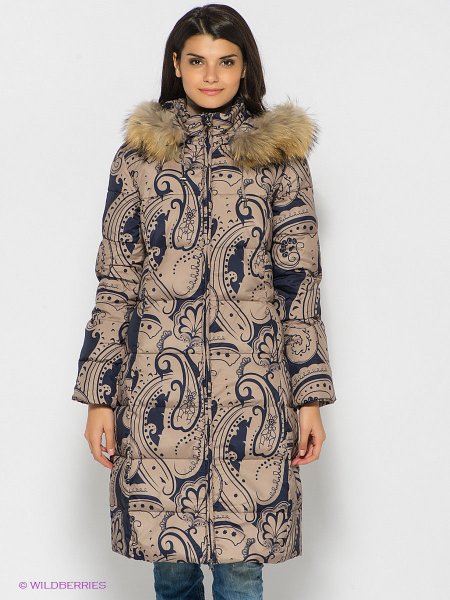 Пуховик Баон с мехом енота