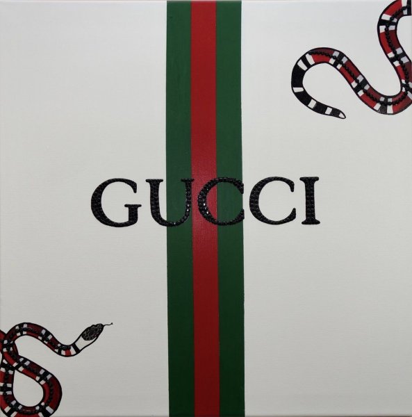 Символ гуччи животное