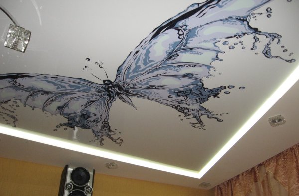Натяжные потолки с рисунком