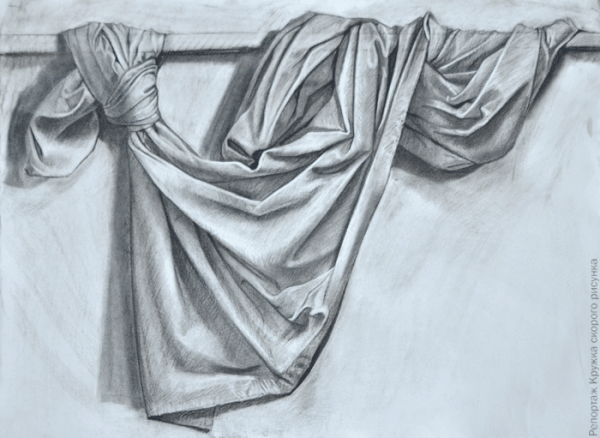 Драпировка карандашом