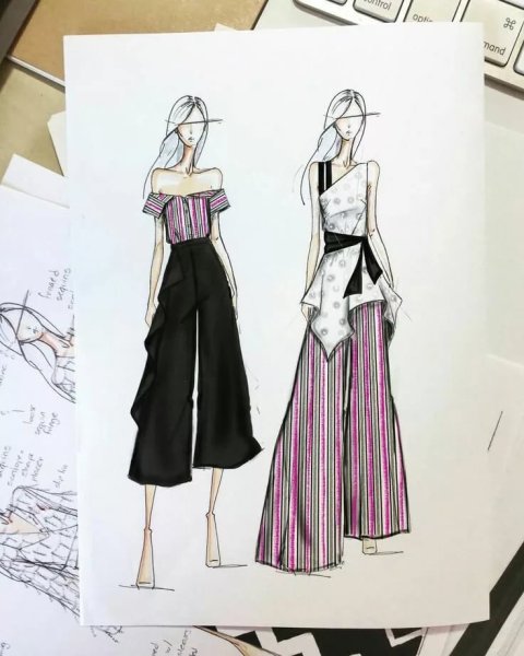 Наброски дизайнеров одежды