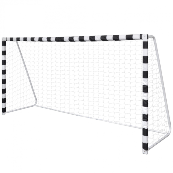 Футбольные ворота на прозрачном фоне