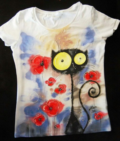 Футболки Расписанные акрилом