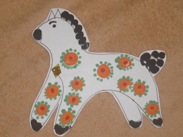 Дымковская роспись козлик