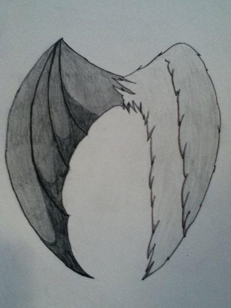 Демонические Крылья карандашом