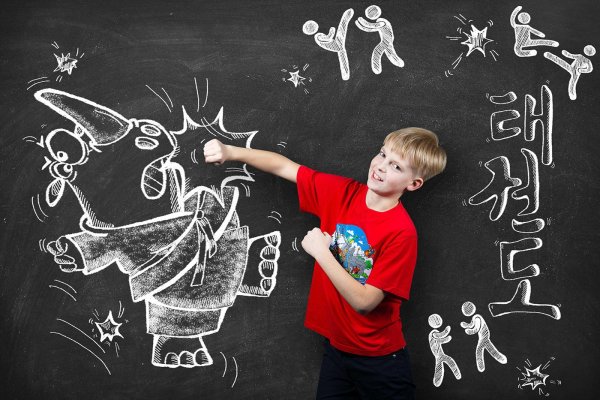 Рисунки мелом на доске