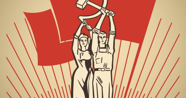 Женщина с серпом и молотом