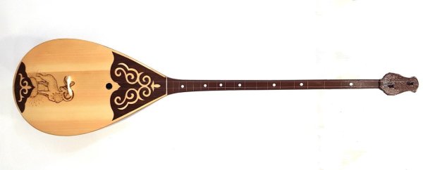 Домбра казахская