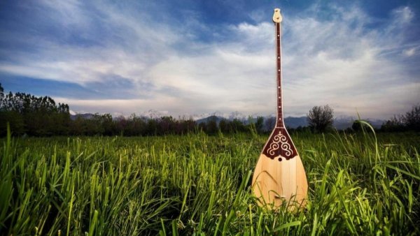 Музыкальный фон