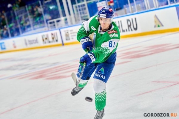 Хоккеист Салават Юлаев рисунок