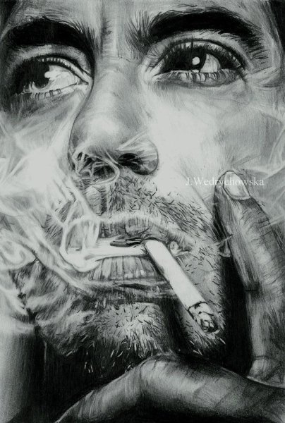 Человек с сигаретой