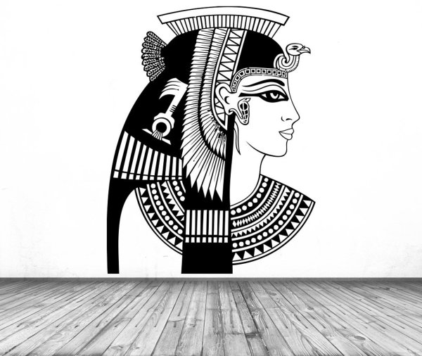 Царица Клеопатра на фоне Египта