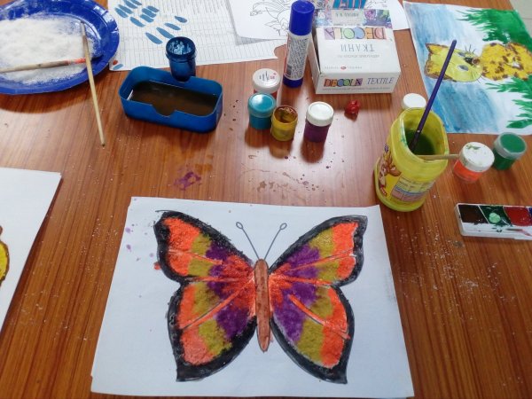 Рисование солью