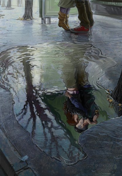 Отражение человека в луже