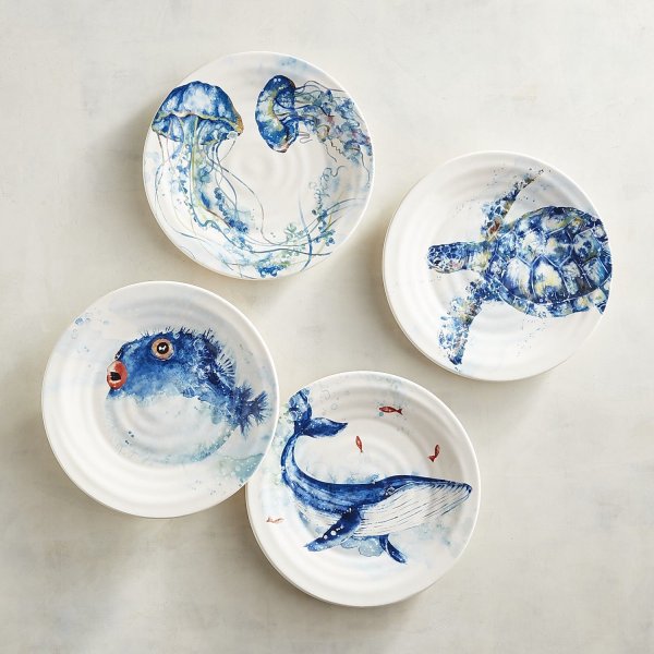 Керамические тарелки в морском стиле