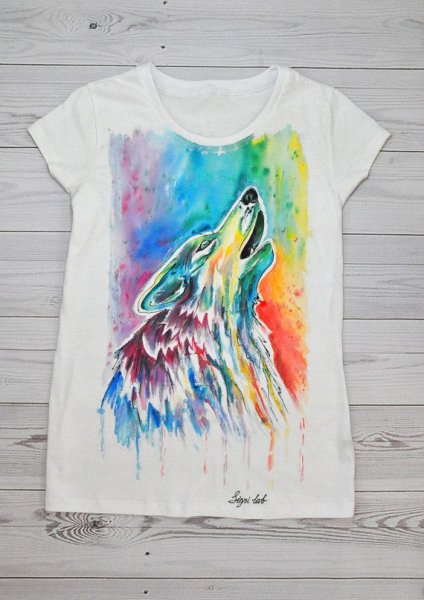 Принт на футболку красками