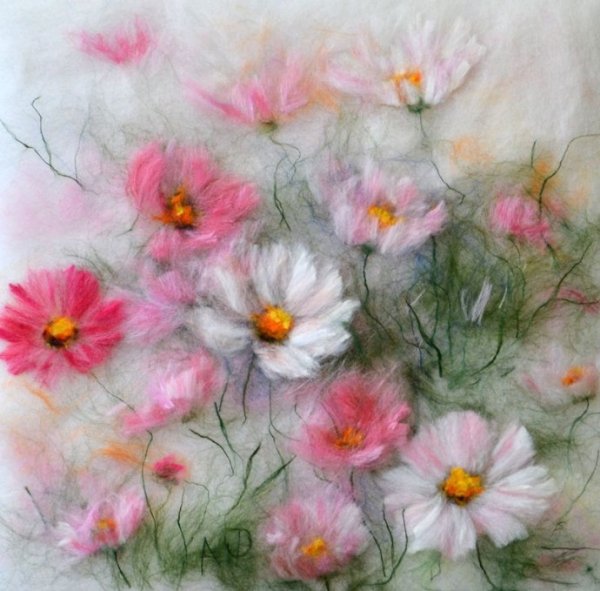 Шерстяная акварель космея