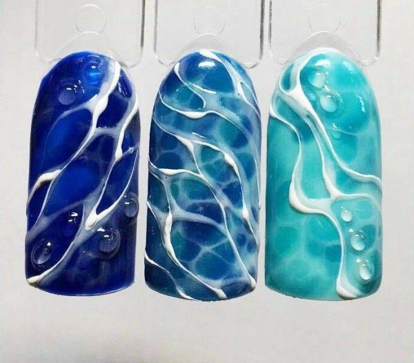 Акварельный маникюр