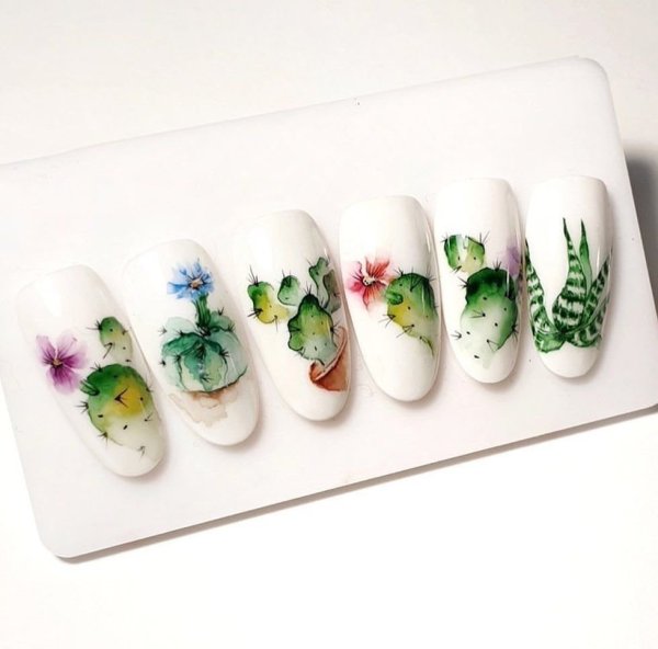 Акварельная роспись на ногтях гель лаком