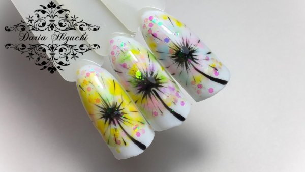 Пионы на ногтях