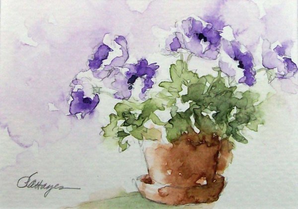Цветок в горшке акварелью