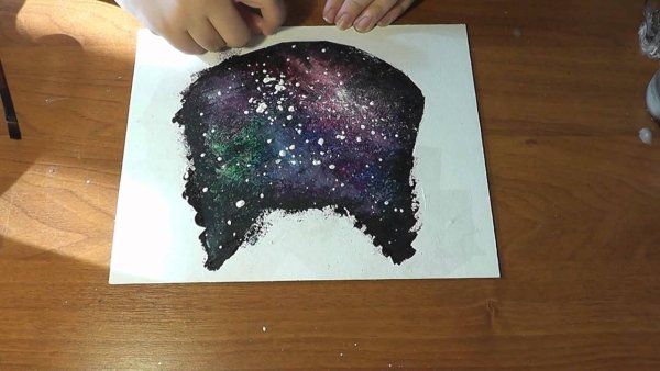 Космос красками и губкой