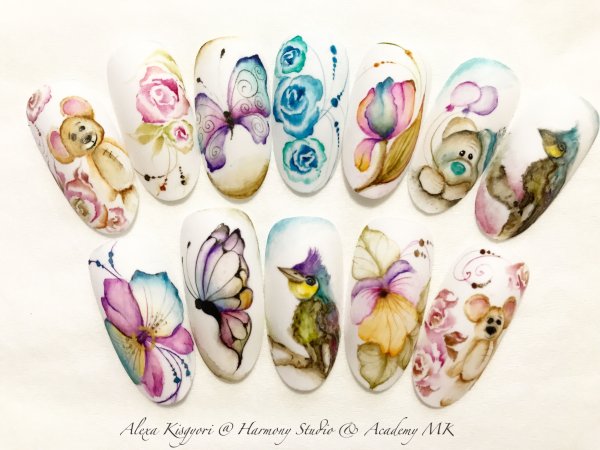 Роспись ногтей акварельными красками