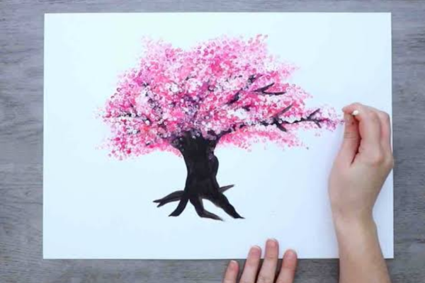 Цветущее дерево ватными палочками