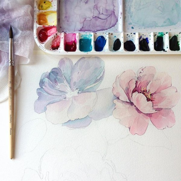 Акварельные краски на бумаге