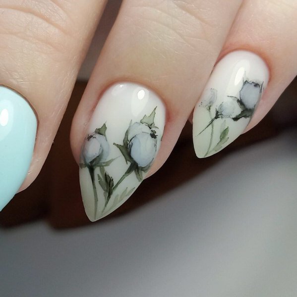 Маникюр акварель хлопок