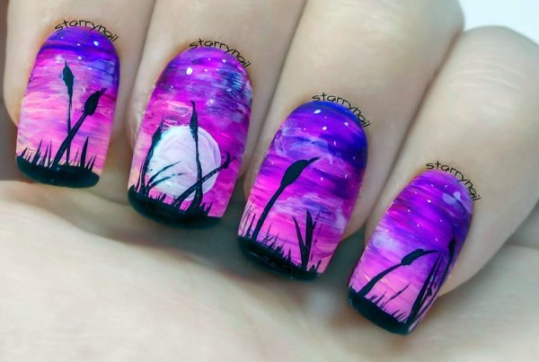 Маникюр фиолетовый пальмы