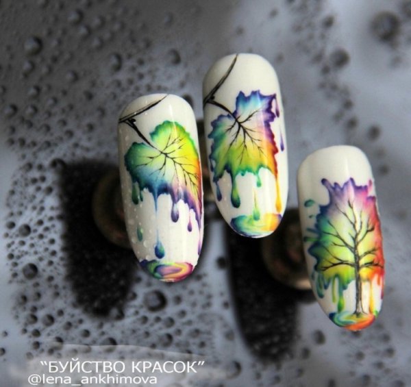 Рисование акварелью на ногтях