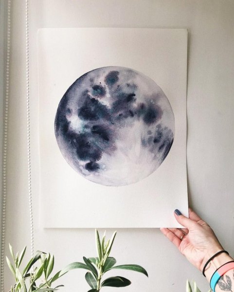 Луна гуашью